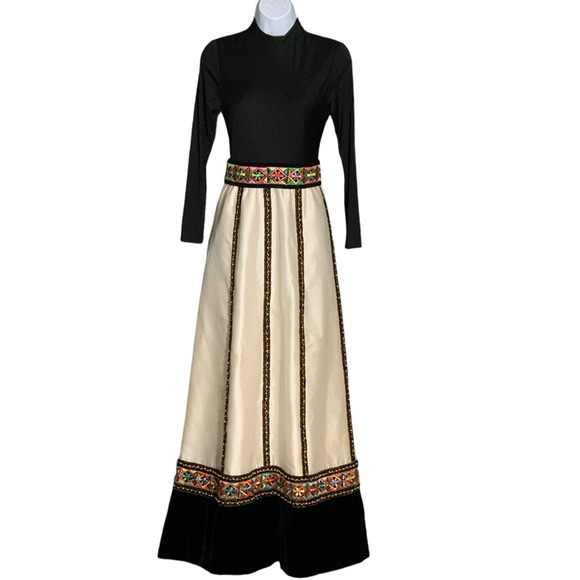 Kent Originals Dresses & Skirts - Vintage 60s KENT ORIGINALS Hostess Gown Sz 8 Ethnic Regal Brocade & Velvet Dress